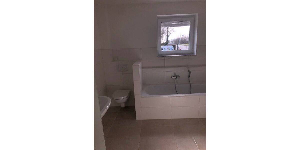 Reihenendhaus Seevetal Hittfeld - 6 Zimmer, 140 m&sup2;, 2.200&euro; | Angebot:26796444