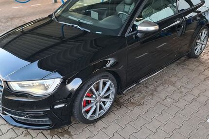 Audi S3 87.000 km 24.900 &euro; Rödinghausen 32289