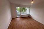 Erstbezug eines renovierten 1-Zimmer Appartements mit Balkon!