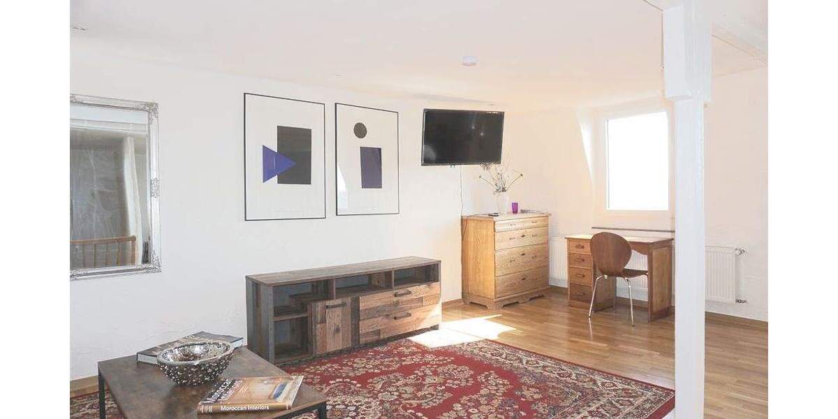 Wohnen mit Stil in Trier-Pallien: Teilmöbliertes Haus mit Kamin & traumhaftem Moselblick- perfekt für Luxemburgpendler 2 zimmer