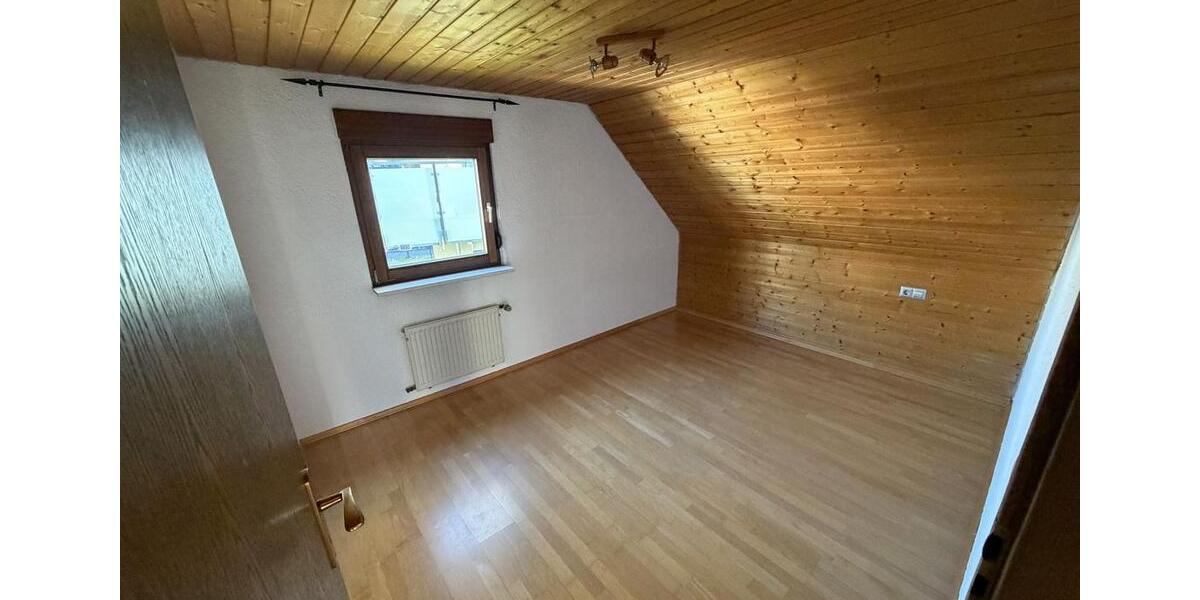 Einfamilienhaus Remseck am Neckar - 5.5 Zimmer, 120 m&sup2;, 419.000&euro; | Angebot:26013882