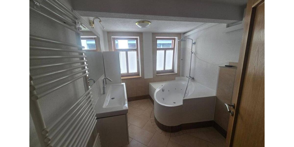 Stilvolles Reihenendhaus in Erfurter Altstadt – saniert, 146 m² 5 zimmer