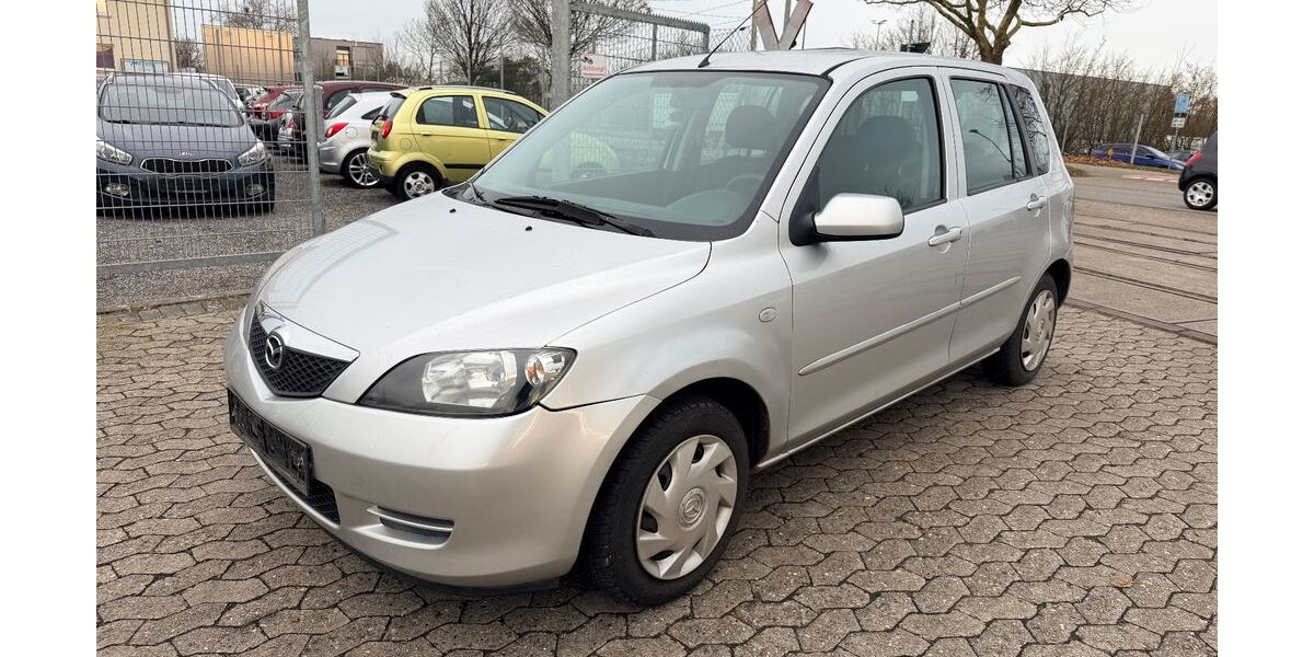 Mazda 2 184.000 km 899 &euro; Buxtehude 21614