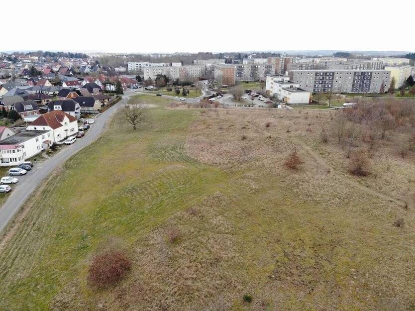 **Attraktives Entwicklungsgrundstück - 9.304 m² für Ihr Wohnbauprojekt!**