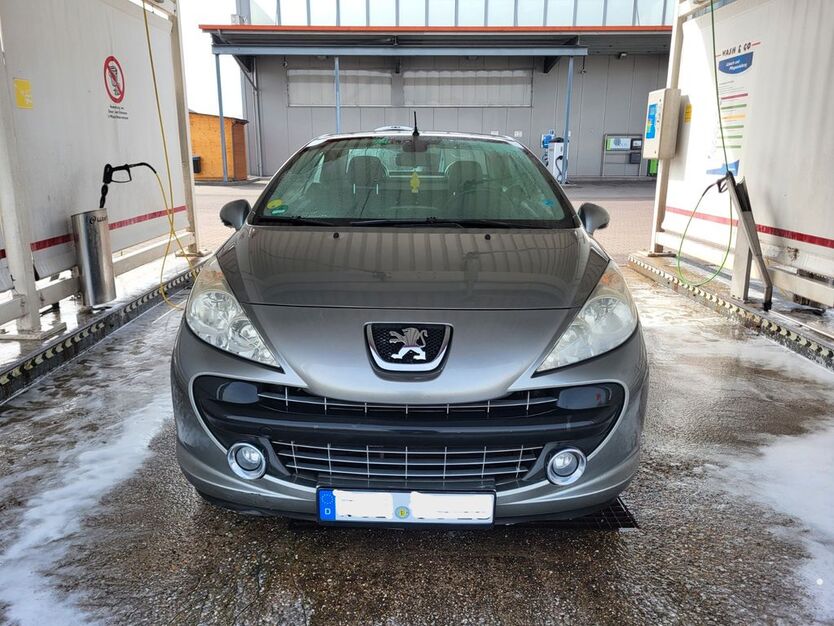 Peugeot 207 173.000 km 3.300 € Achern 77855