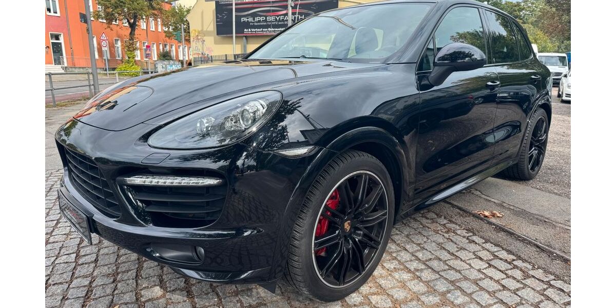 Porsche Cayenne 109.775 km 29.990 &euro; Berlin - Tempelhof 12107
