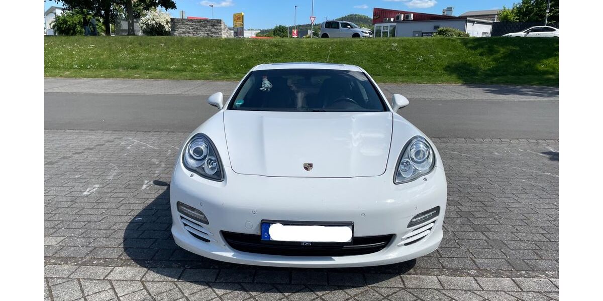 Porsche Panamera 189.000 km 18.999 &euro; Ochtendung 56566