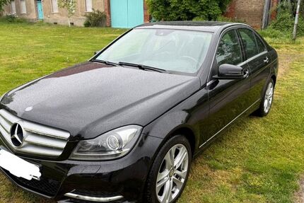 Mercedes-Benz C 250 141.149 km 10.499 &euro; Niedergörsdorf 14913