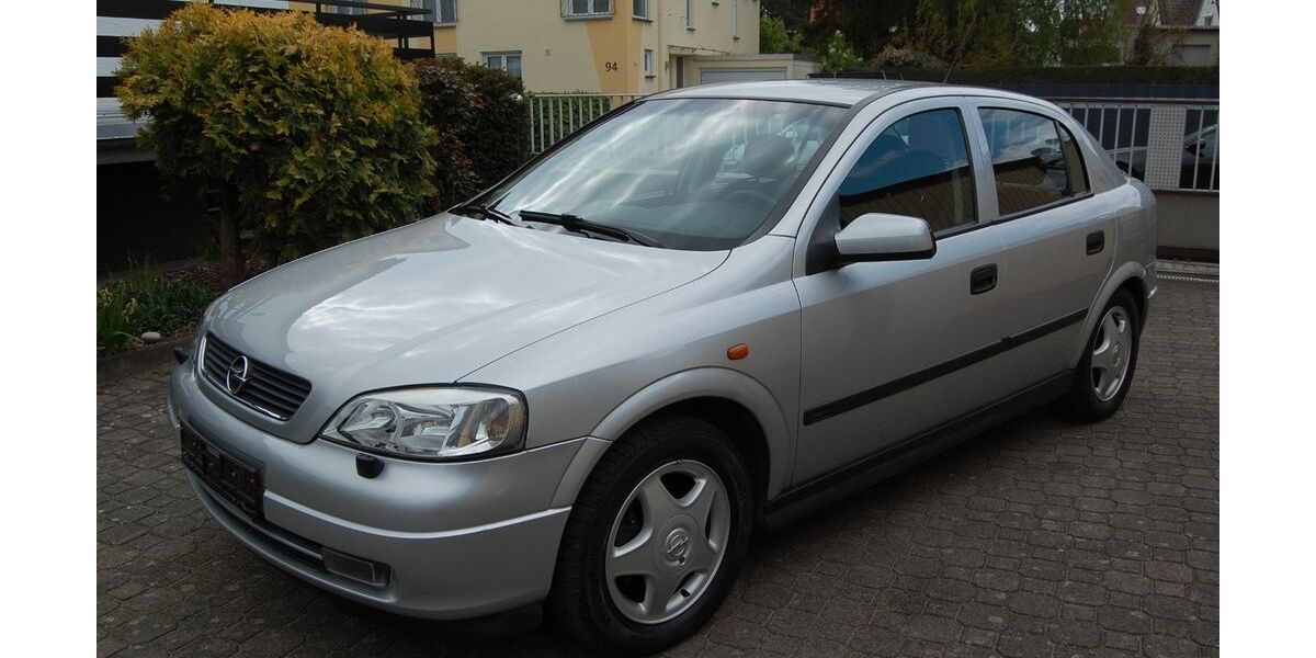 Opel Astra 42.500 km 3.950 &euro; Darmstadt 64291