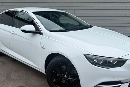 Opel Insignia 227.141 km 11.950 &euro; Neumünster 24536