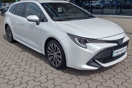 Toyota Corolla 42.800 km 24.900 &euro; Rostock 18106