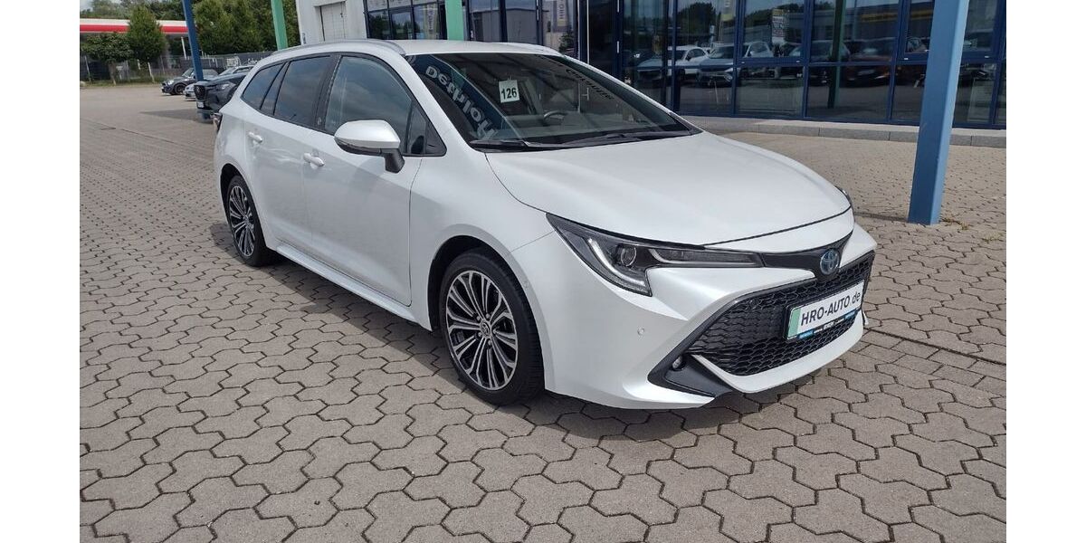Toyota Corolla 42.800 km 24.900 &euro; Rostock 18106