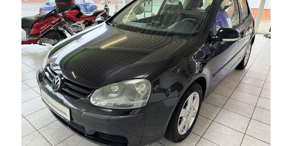 VW Golf 38.900 km 4.990 &euro; Schönewörde 29396