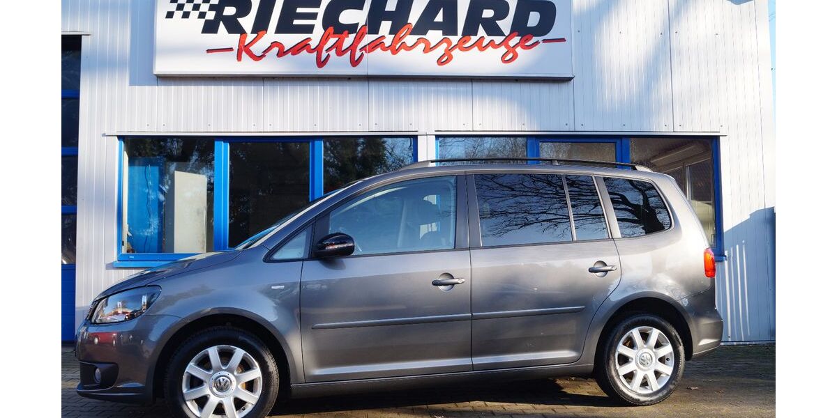 VW Touran 104.700 km 11.600 &euro; Clenze-Gistenbeck 29459