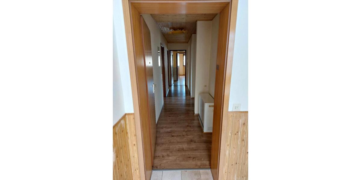 Etagenwohnung Oberrot - 4.5 Zimmer, 105 m&sup2;, 220.000&euro; | Angebot:26986034