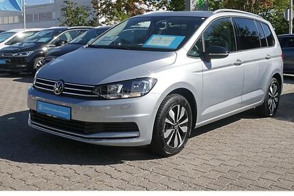 VW Touran 8.150 km 33.740 &euro; Erlangen 91058