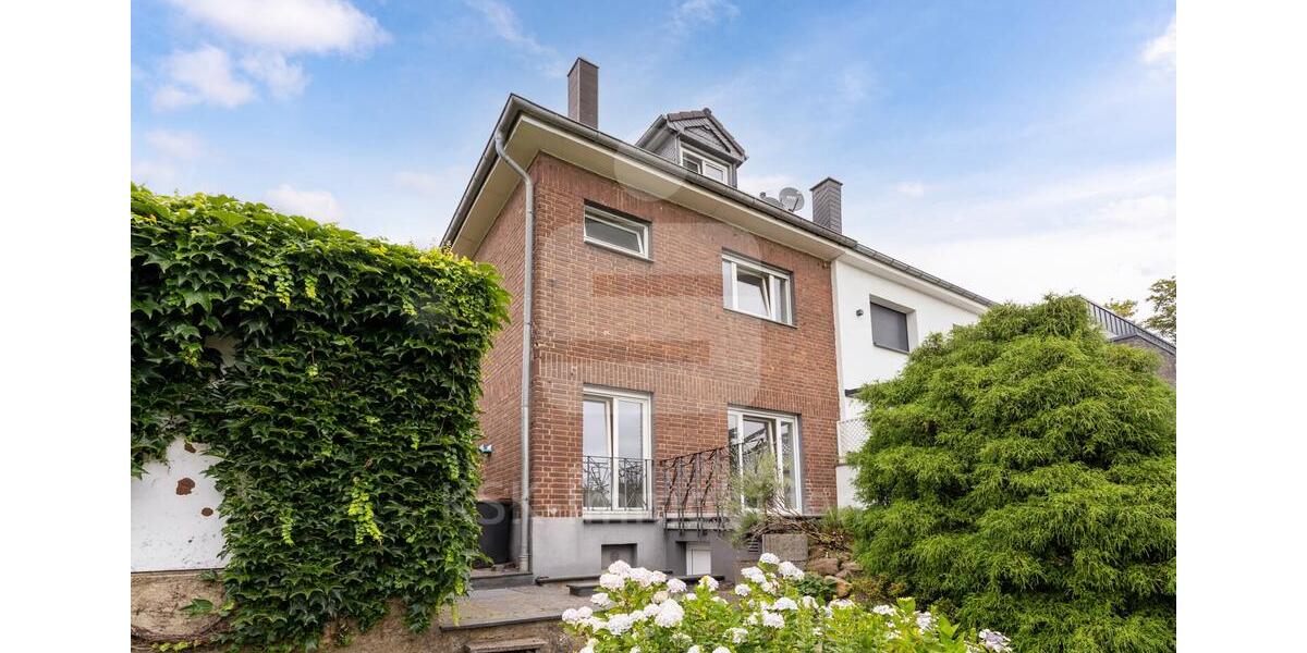 Doppelhaushälfte Bergheim - 4 Zimmer, 113 m&sup2;, 1.100&euro; | Angebot:24819906