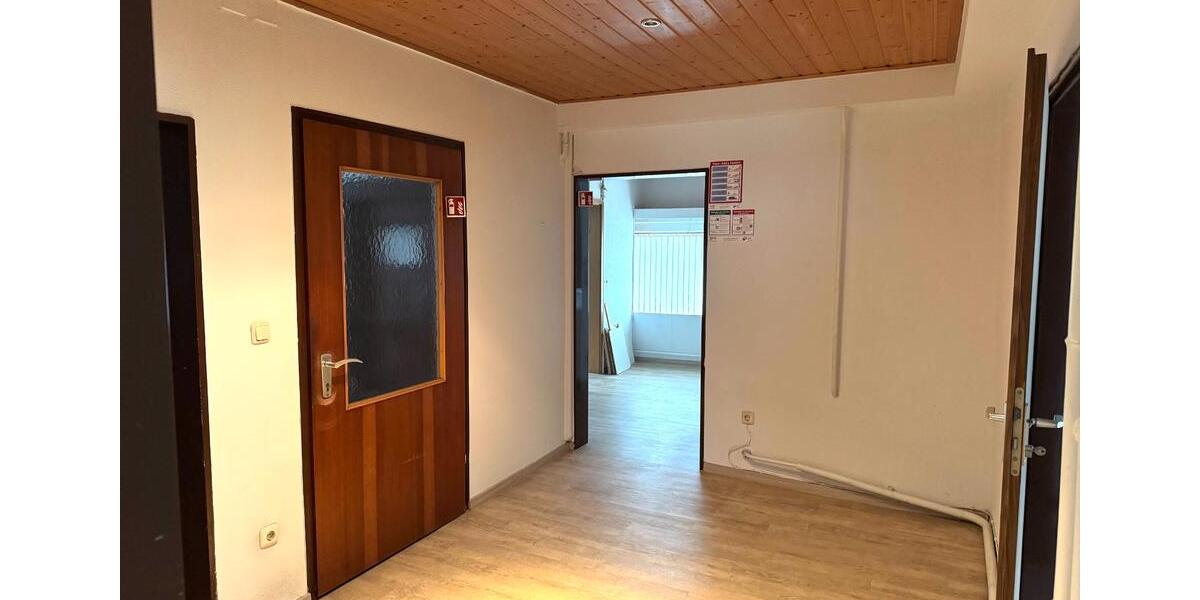 Gewerbeobjekt Amberg - 900&euro; | Angebot:26410822