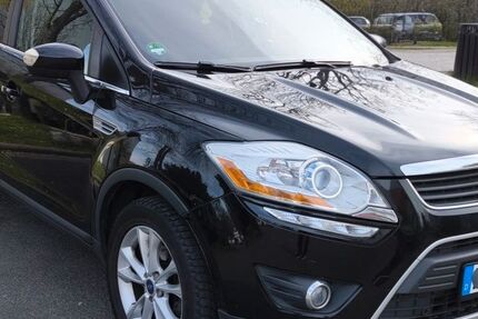 Ford Kuga 205.000 km 5.800 &euro; Usingen 61250