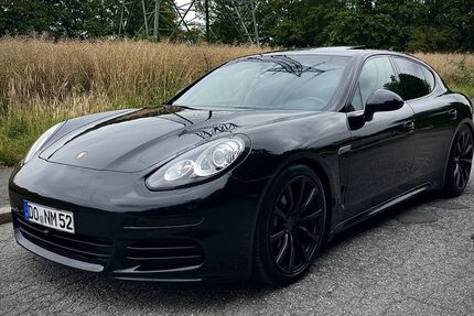 Porsche Panamera 172.000 km 27.200 &euro; Dortmund 44147