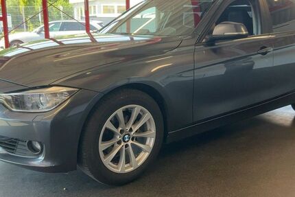 BMW 320 152.000 km 8.990 &euro; Bad Harzburg 38667