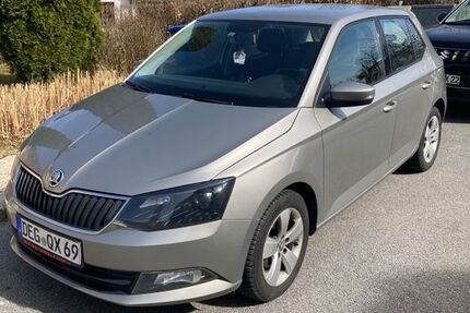 Skoda Fabia 102.000 km 6.999 € Deggendorf 94469