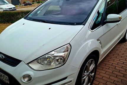 Ford S-Max 195.000 km 7.500 &euro; Erkenbrechtsweiler 73268