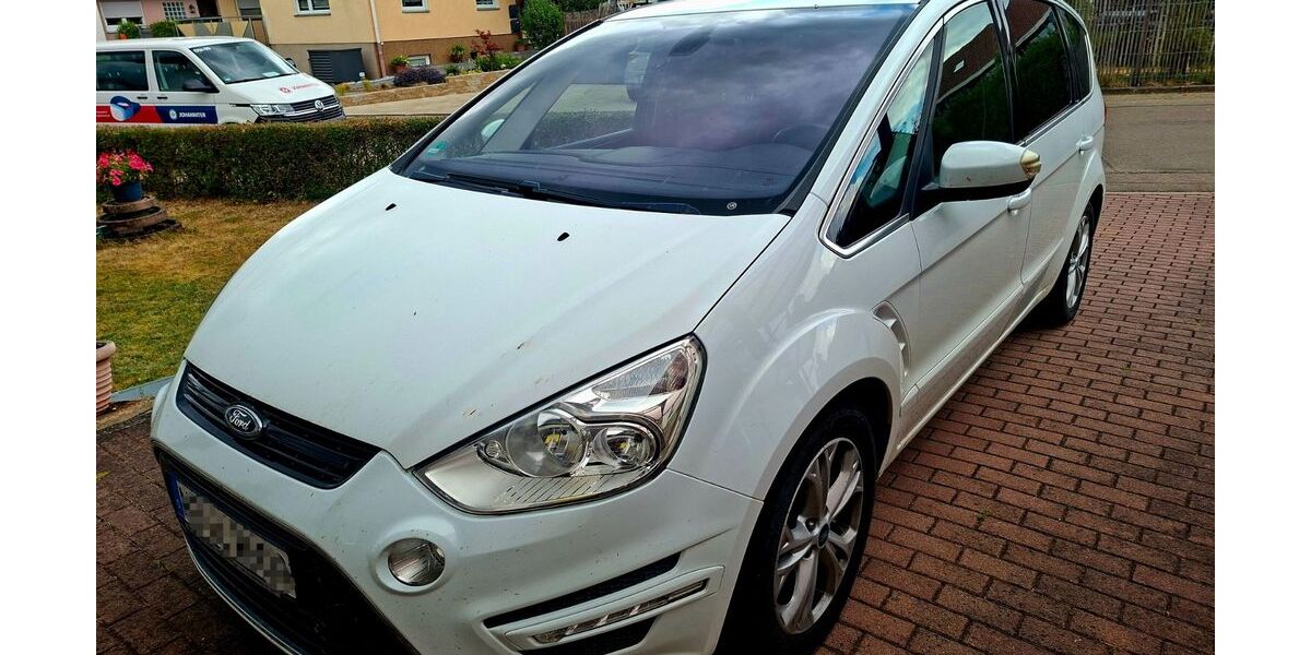 Ford S-Max 195.000 km 8.250 &euro; Erkenbrechtsweiler 73268