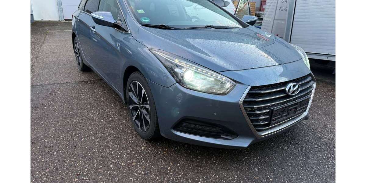 Hyundai i40 200.000 km 6.000 &euro; Maintal 63477