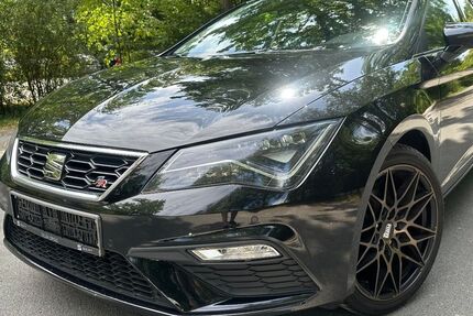 Seat Leon 97.000 km 15.390 € Stockstadt 63811