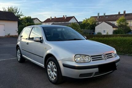 VW Golf 190.000 km 2.600 &euro; Walldürn 74731