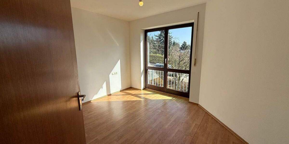 Etagenwohnung Donauwörth - 2 Zimmer, 60 m&sup2;, 600&euro; | Angebot:25600700