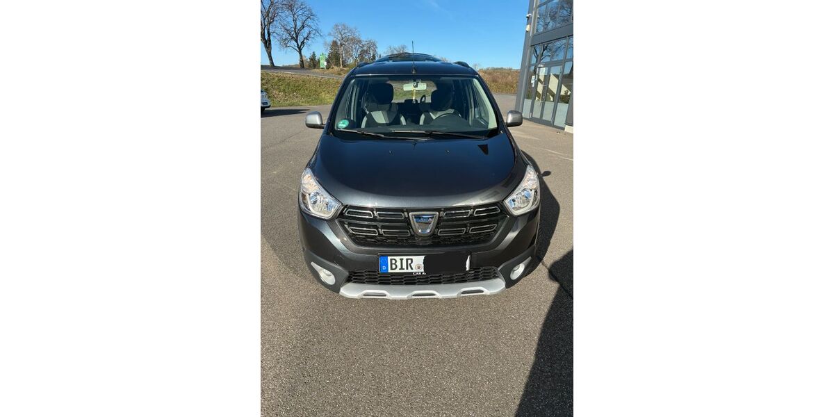 Dacia Lodgy 92.521 km 10.900 &euro; Kempfeld 55758