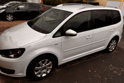 VW Touran 222.000 km 5.100 &euro; Gerolzhofen 97447