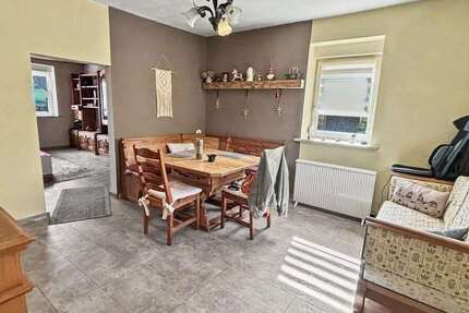 Haus Dunzweiler - 4 Zimmer, 98 m&sup2;, 124.000&euro; | Angebot:26106950