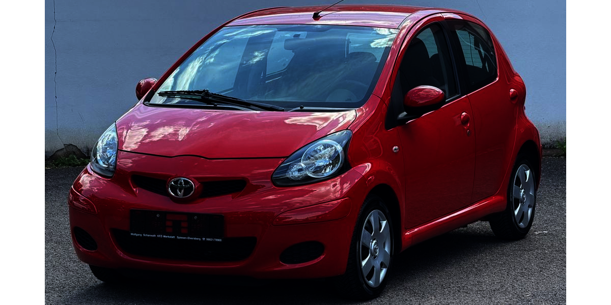 Toyota Aygo (X) 69.000 km 3.990 &euro; Völklingen 66333