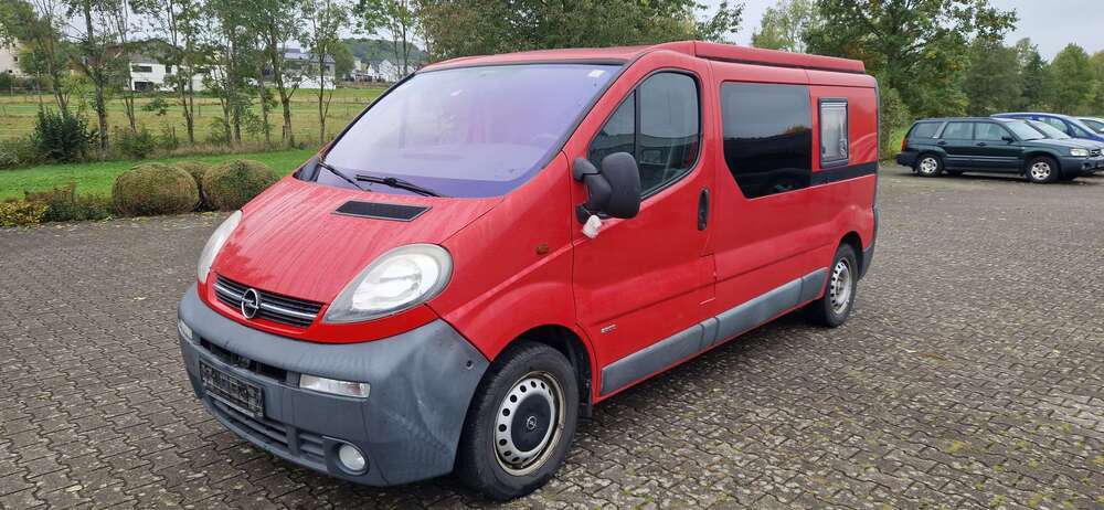 Opel Vivaro 269.405 km 5.900 € Mittelfischach 74423
