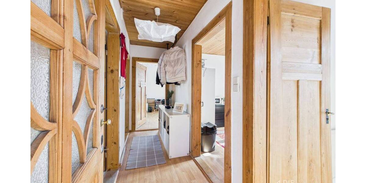 Mehrfamilienhaus, Wohnhaus Roth - 9 Zimmer, 211 m&sup2;, 595.000&euro; | Angebot:26805639
