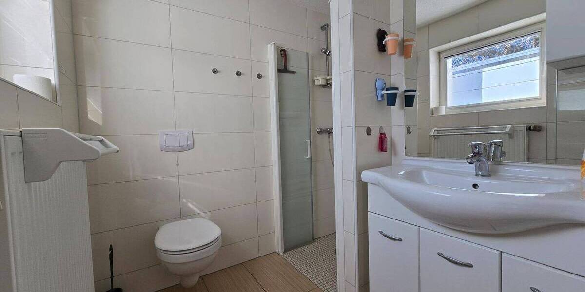 Einfamilienhaus Lichtenhain Lichtenhain - 7 Zimmer, 216 m&sup2;, 320.000&euro; | Angebot:26388951