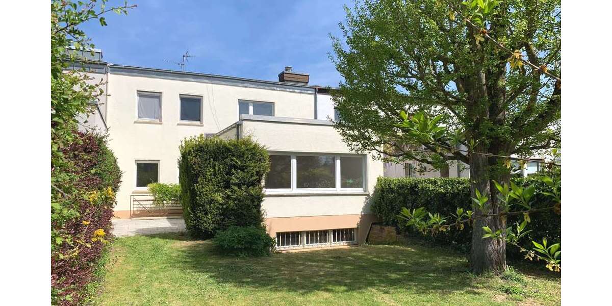 Einfamilienhaus Bad Homburg vor der Höhe Berliner Siedlung/Gartenfeld - 5.5 Zimmer, 100 m&sup2;, 550.000&euro; | Angebot:26876328