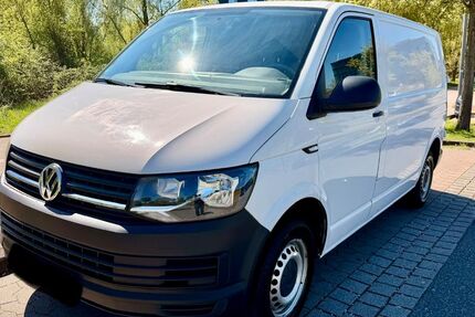 VW T6 Transporter 199.700 km 11.500 &euro; Duingen 31089