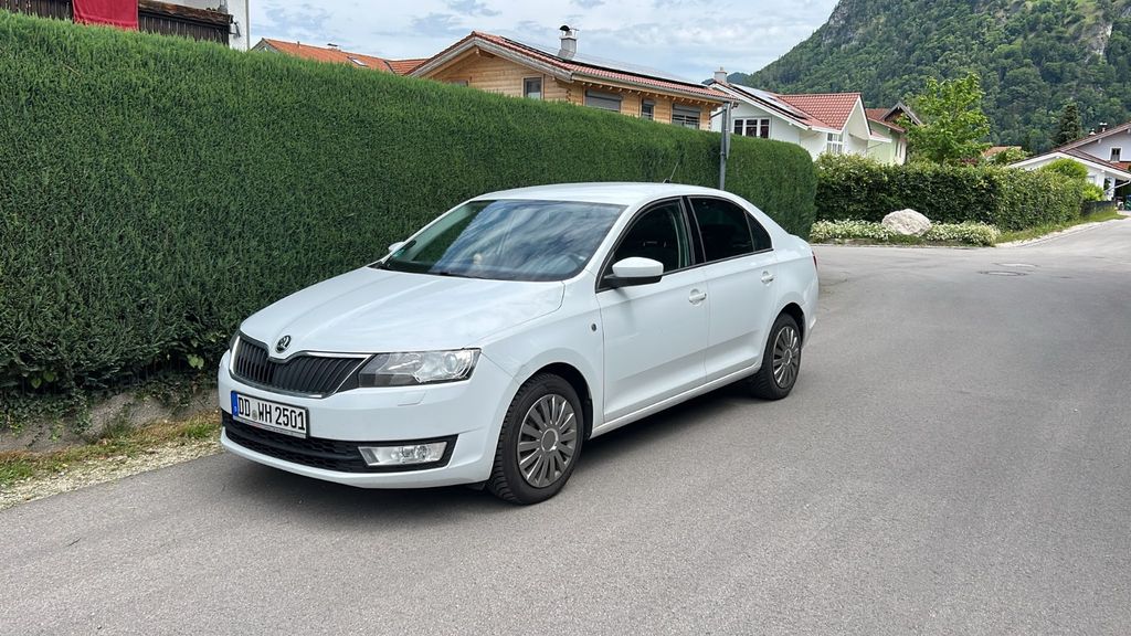 Skoda Rapid 113.700 km 8.000 &euro; Tübingen 72072