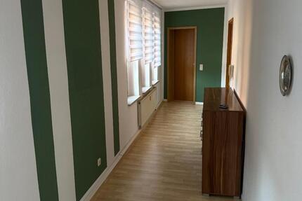 Wohnung Lengenfeld - 2 Zimmer, 83 m&sup2;, 455&euro; | Angebot:26059550