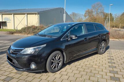 Toyota Avensis 210.000 km 6.300 &euro; Erlensee 63526