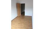 Die Einbauküche ist schon da. Nachmieter für 3-Zimmer-Wohnung mit Wanne und Balkon gesucht. 3 zimmer