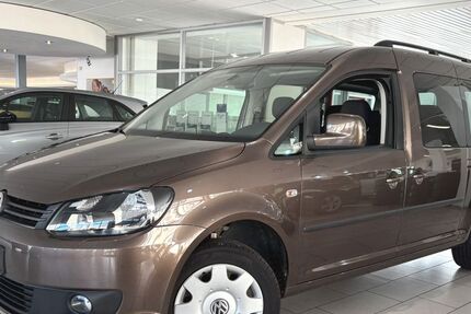 VW Caddy 114.580 km 14.400 &euro; Schöningen 38364