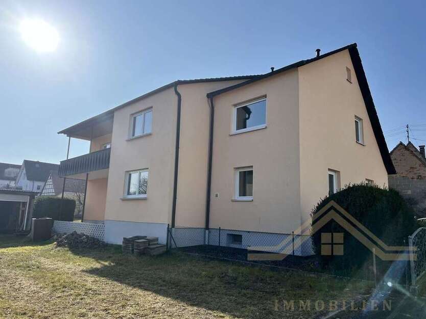 Haus zum Kaufen in Hallerndorf 450.000 € 139 m²