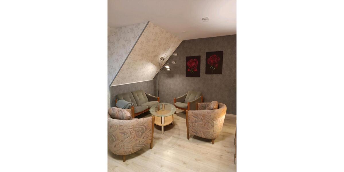Etagenwohnung Neubörger - 5 Zimmer, 95 m&sup2;, 18&euro; | Angebot:18878227