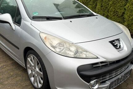Peugeot 207 130.513 km 2.450 € Kassel 34127