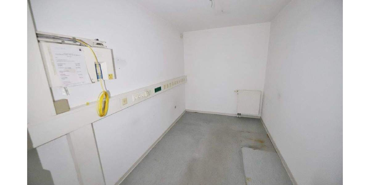 Gewerbeobjekt Lage - 8 Zimmer, 379.900&euro; | Angebot:25689543